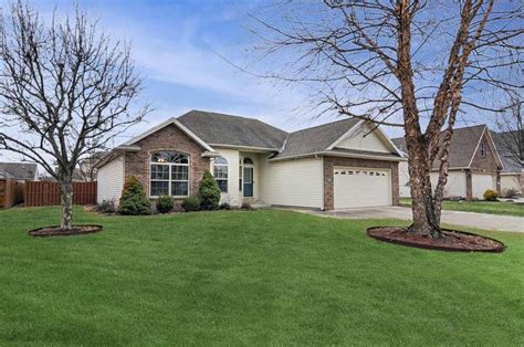Homes for sale knox indiana. 6965 S Shewski Rd, Knox, IN 46534 - 2,334 sqft home built in 2002 . Browse photos, take a 3D tour & see transaction details about this recently sold property. MLS# 202330529. 