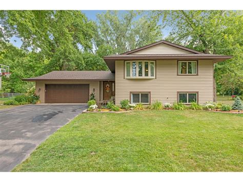 Homes for sale lino lakes mn. The average sale price for homes in Lino Lakes, MN over the last 12 months is $451,503, down 1% from the average home sale price over the previous 12 months. Home Trends Median Price (12 Mo) $458,000. Median Single Family Price. $547,365. Average Price Per Sq Ft. $221. Number of Homes for Sale. 45. 