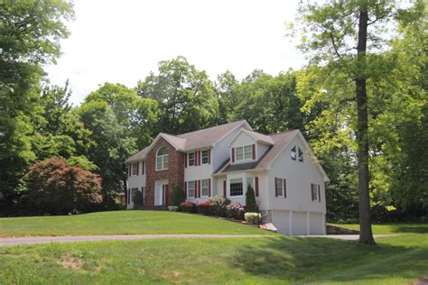 Homes for sale new fairfield ct. Find Homes for Sale near Mill Plain Rd in Fairfield, CT on realtor.com®. Realtor.com® Real Estate App ... Brokered by William Raveis Real Estate - New Canaan. new - 14 hours ago. tour available ... 