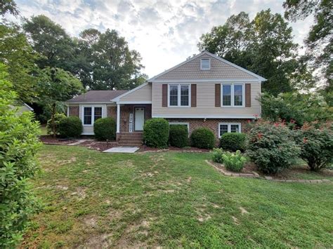 Homes for sale roanoke rapids nc. 46 Jackson St, Roanoke Rapids, NC 27870 - 1,500 sqft home built in 1920 . Browse photos, take a 3D tour & get detailed information about this property for sale. MLS# 100424622. 