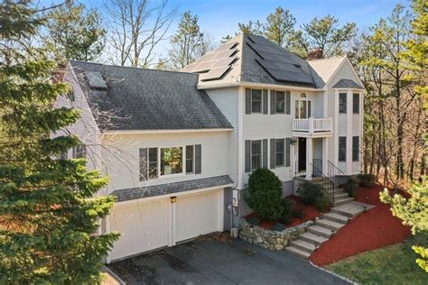 Single Family Homes For Sale in Saugus, MA. Sort: New Listings.