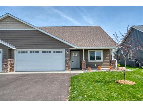 Homes for sale st croix falls wi. 2 Beds. 2 Baths. 1,292 Sq Ft. 1309 E Aspen Dr, Saint Croix Falls, WI 54024. This home is the handsome "Avalon" model from Gateway Homes. Laid out for easy, single story living, it offers an open floor plan and lots of main level space. Justin Hesse. Keller Williams Select Realty. (651) 276-6734. 