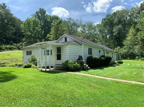 Homes for sale titusville pa. North East, PA. $1,700. 2021 Dongfang cxr 250,title in hand,I will not reply to is this still available!!!’. Clarion, PA. Marketplace is a convenient destination on Facebook to discover, buy and sell items with people in your community. 
