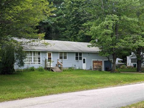Homes for sale wilton nh. Sold - 5 Mountain Mdw Trl, Wilton, NH - $562,000. View details, map and photos of this single family property with 3 bedrooms and 3 total baths. MLS# 4951822. 