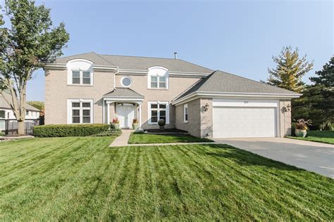 Homes in bloomingdale il for sale. Explore the homes with Single Story that are currently for sale in Bloomingdale, IL, where the average value of homes with Single Story is $336,499. Visit realtor.com® and browse house photos ... 