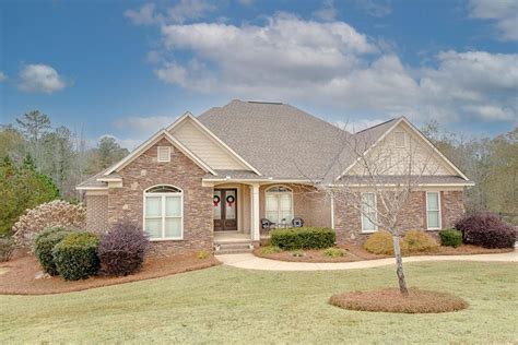 Homes in columbus ga. Zillow has 12 homes for sale in Columbus GA matching Green Island. View listing photos, review sales history, and use our detailed real estate filters to find the perfect place. 