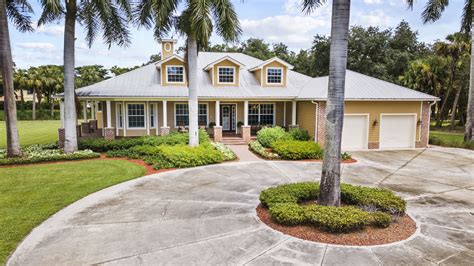 Homes in fort myers. Things To Know About Homes in fort myers. 