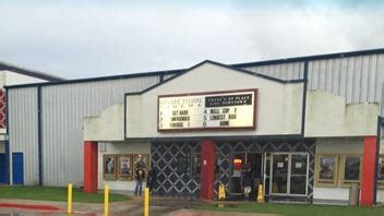 Hometown Cinemas - Lockhart - Startpagina