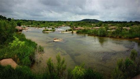 Homicide investigations underway in Llano County after 2 found dead in river