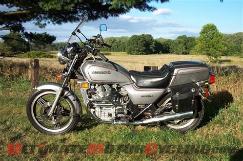 Honda GL500 Silver Wing: review, history, specs