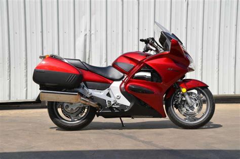 Honda Touring motorcycles for sale in Lincoln, NE - MotoHunt