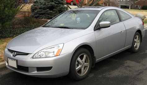 Honda accord 05. Pros. interior. fuel efficiency. comfort. driving experience. appearance. handling & steering. value. engine. reliability & manufacturing quality. spaciousness. road … 