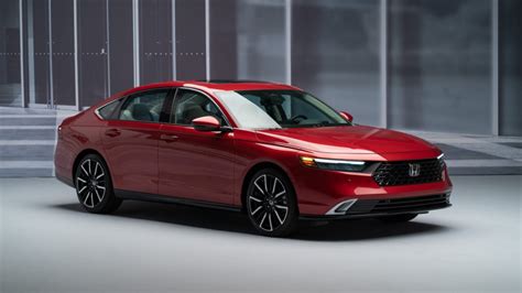 Honda accord sport 2024. The 2024 Honda Accord Touring Hybrid is a carryover model from 2023, but there's a lot of good with this mid-size sedan, we just want to know if the price is... 