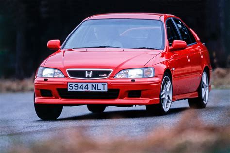 Honda accord type r. To create the Accord Type-R, Honda applied it's tried and tested Type-R formula. The 'shell was stiffened, the weight stripped (sunroof, air-con, rear 'leccy windows and most of the soundproofing ... 