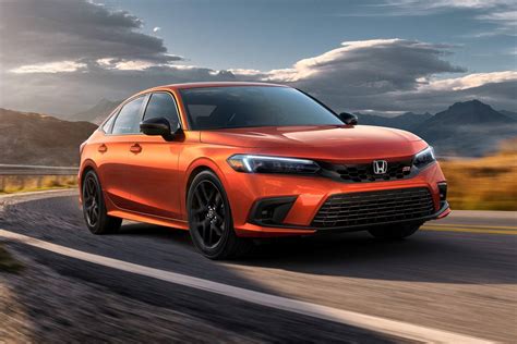 Honda civic cost. The price of the 2024 Honda Civic Si starts at $30,195. Civic Si. 0 $10k $20k $30k $40k $50k. get your price. This one's easy. Since the Si is only offered as a fully equipped model, there are but ... 