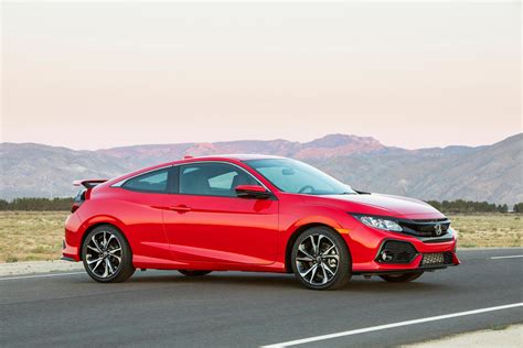 Honda civic si 2018. Mar 12, 2018 ... The Civic Si is currently starts with an MSRP of $24,100 for both the Coupe and Sedan. You can spend another $200 for performance tires and ... 