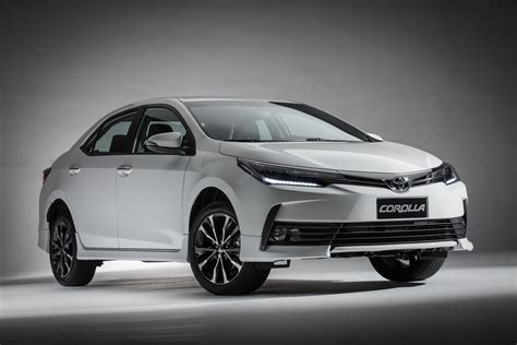 Honda corolla. The Toyota Corolla Hybrid shares the TNGA platform and its hybrid drivetrain with the Prius. It uses a 1.8-liter four-cylinder engine paired with an electric motor and a battery with a CVT sending ... 