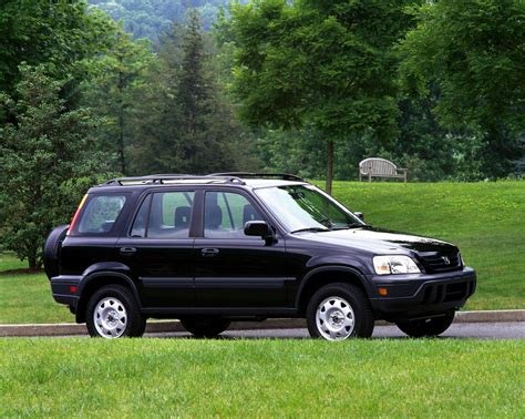 Honda cr v 2001. Interested in the 2001 Honda CR-V? Get the details right here, from the comprehensive MotorTrend buyer's guide. 