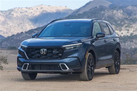 Honda cr v hybrid 2024. Jun 12, 2023 ... The newly announced 2024 Honda CR-V lineup expands with the addition of the hybrid Sport-L trim. The automaker also has pricing for the ... 
