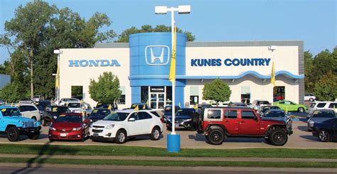 Honda quincy il. Specialties: The sale of New & Certified Pre-owned Honda vehicles and used cars. Established in 1992. It was formed in 1992 in Quincy, Illinois. The original location was on Broadway. It relocated to 36th street location around 1996 and has been here every since. The dealership is a huge supporter of area athletics and education. 