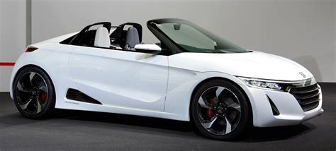 Honda s660 usa. The plant, located in Yokkaichi, Japan -- not too far from Suzuka Circuit -- also once built the Honda Beat kei car. Like the S660, the Beat got a mid-engine, rear-drive configuration and a three ... 