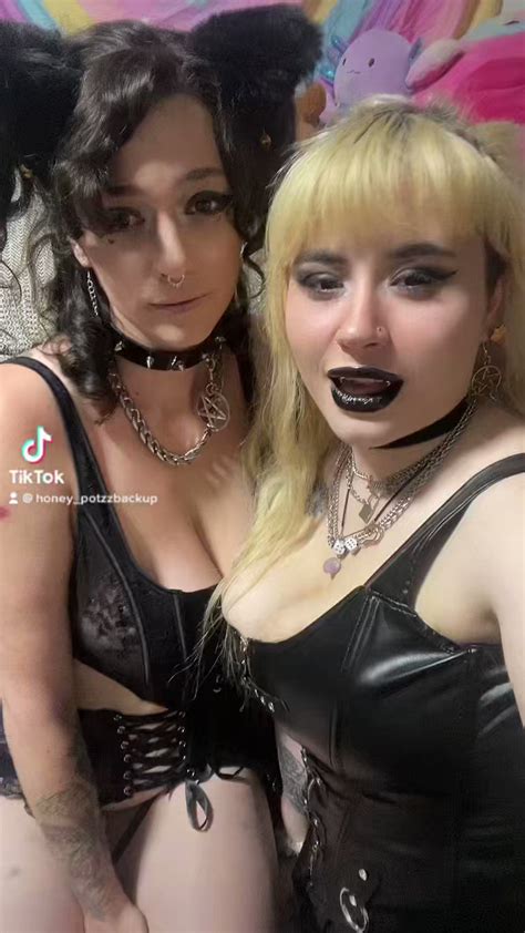 😈 PORN Honey_Pots97 Onlyfans Leaked