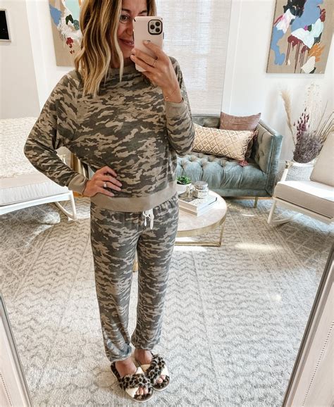 Honeydew clothing. Honeydew. Star Seeker Desert Stars Knit Lounge Set. 4.1 out of 5 stars 10. $54.00 $ 54. 00. ... Clothing: Ring Smart Home Security Systems eero WiFi Stream 4K Video ... 