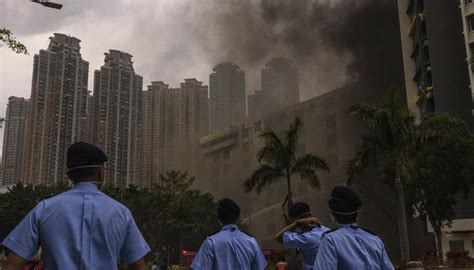 Hong Kong fire forces 3,400 people to evacuate