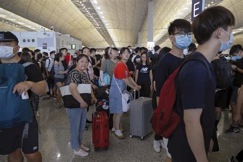 Hong kong uçuşlar iptal