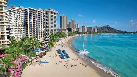 Honolulu best hotel. For honeymooners seeking the pinnacle of luxury and romance in Honolulu, The Kahala Hotel & Resort stands as the epitome of opulence and exclusivity. Nestled on ... 