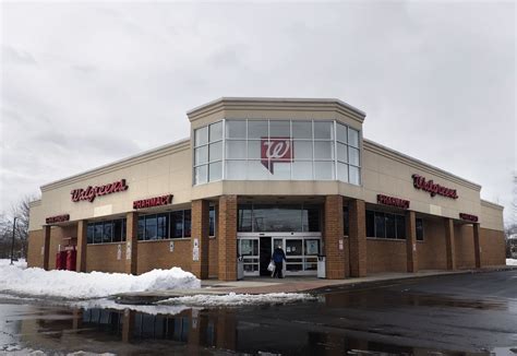 Store # 19396. Walgreens Pharmacy at231 PROSPECT STSouth River, NJ08882. Cross streets: Northeast corner of OLD BRIDGE TPKE & PROSPECT STREET. Phone : 732-254-7777 is not actionable to desktop users since it is disabled. DirectionsOpens Maps in new tab. Save this as your Preferred Storeopens a simulated dialog. View stores nearby.. 