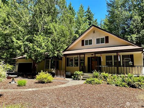Hoodsport wa 98548. 98548. Zillow has 40 photos of this $599,000 2 beds, 3 baths, 2,250 Square Feet single family home located at 90 N Mardell Avenue, Hoodsport, WA 98548 built in 1982. MLS #2197665. 