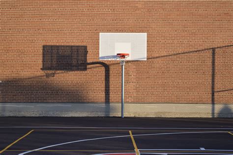 Hoops on Courts