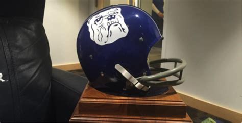 Hoosier Helmet Trophy - Wikipedia