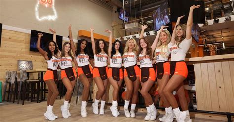 Hooters Newcastle