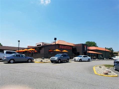 Hooters merrillville. Things To Know About Hooters merrillville. 