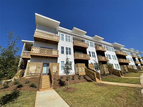 888 Horizon Blvd, Athens, GA 30606. (706) 574-9118 - (RLNE7861782) Broaden your Horizons - Experience Adventure Our gated community is currently accepting applications for luxury apartment rental ... . 