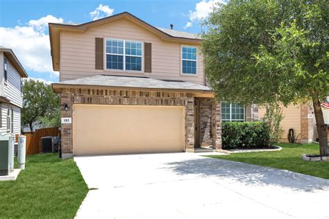 Horizon Pointe is a neighborhood in Converse, TX, a small town just inside the northeast San Antonio metro area. This community has homes that were built ...