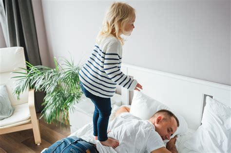 Horizontal parenting. Things To Know About Horizontal parenting. 
