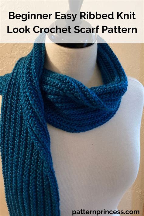 Horizontal ribbed scarf pattern.  Horizontal ribs shift and stagger to create this re...