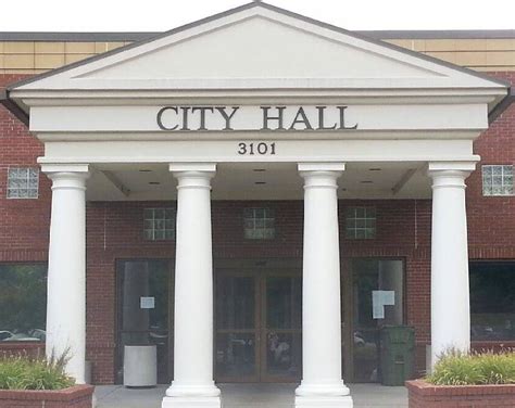 Horn Lake City Hall - 3101 Goodman Rd, Horn Lake, MS 38637