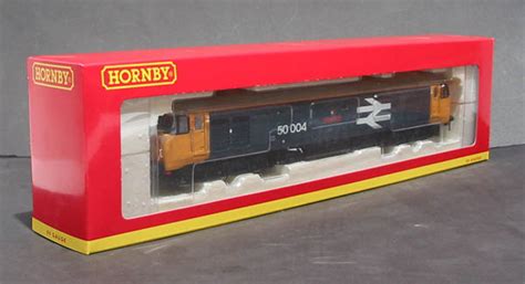 Hornby R2487 OO Gauge Class 50 50004 St Vincent Large Logo