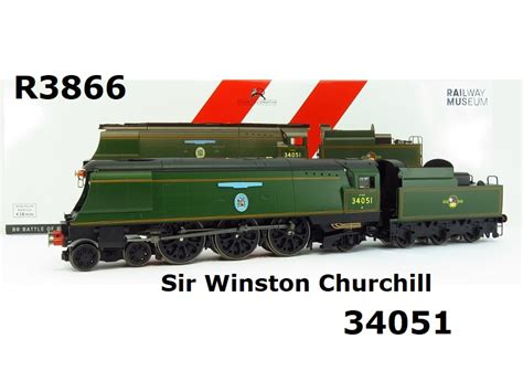 Hornby R3866 34051 Sir Winston Churchill, BR Battle of Britain …