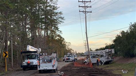 Horry electric power outage. HORRY COUNTY, S.C. (WBTW) — Nearly 1,000 people are now with power after having been affected by a power outage in Conway Monday morning. The outage was reported around 5:40 a.m., and power h… 