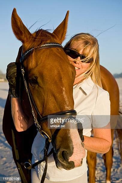 Horse bloejob. Farm animal deserves a nice deep blowjob. 00:00 / 05:05. 79 views 49%. 
