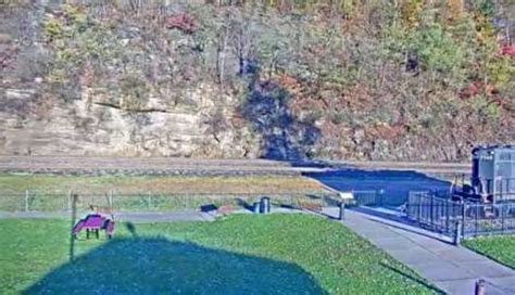 Lake Webcams Horseshoe Curve Live Webcam 724 m in length and 400 m in diameter, Horseshoe Curve is a railroad curve consisting of three tracks located five …. 