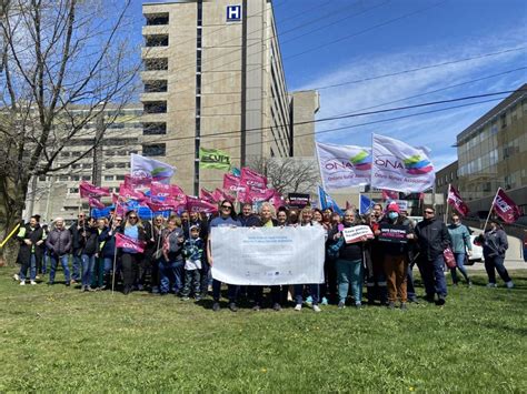 Hospital workers in Kingston rally against healthcare privatization
