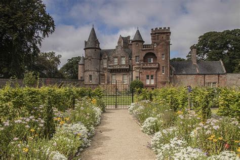 Hospitalfield Gardens