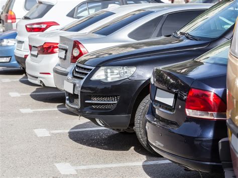 Hospitals to introduce free car parking for some patients …