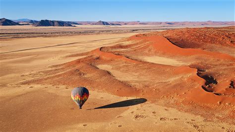 Hot Air Ballooning - Sossusvlei, Namibia - African Travel